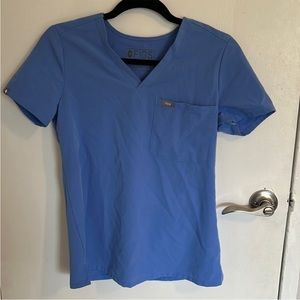 Figs XS scrub top ceil blue and navy blue